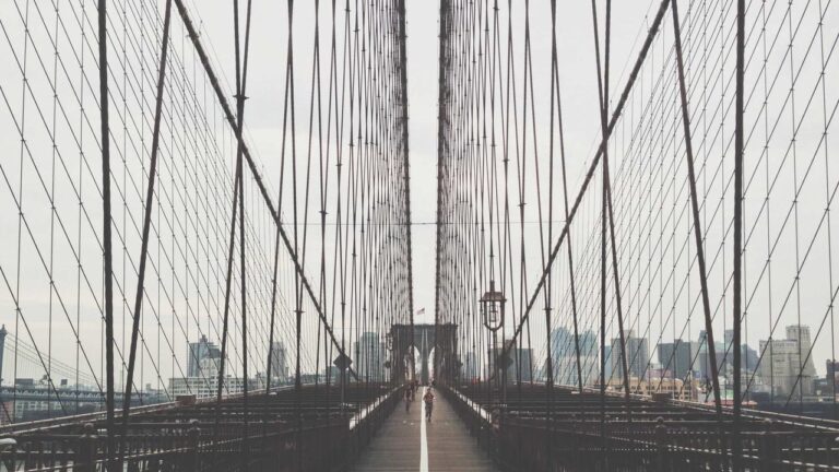 Kriminalstatistik 2025: Weniger Straftaten, aber Anstieg bei Körperverletzungen und Diebstählen im Bereich der Polizeiinspektion Cochem Symbolbild zum Thema POL-PDMY: Krminalstatistik der Polizeiinspektion Cochem für das Jahr 2025