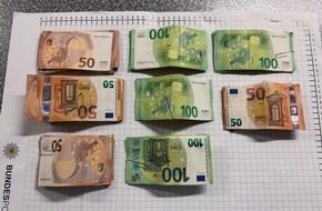 Bundespolizei verhaftet 21-Jährigen am Flughafen Düsseldorf wegen Haftbefehl Bundespolizei am Flughafen Düsseldorf bei Kontrolle