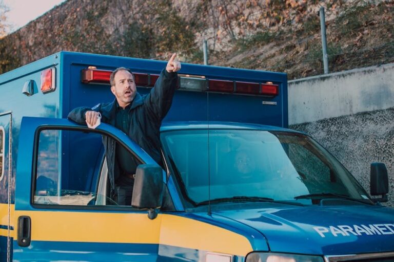 Symbolbild zum Thema POL-DEL: Landkreis Oldenburg: Verkehrsunfall in Hude +++ Zeugen gesucht