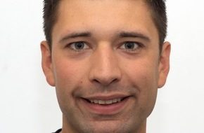 Großbrand in Rot an der Rot: Landwirtschaftliche Halle vollständig zerstört Polizeieinsatzfahrzeuge bei Unfallaufnahme