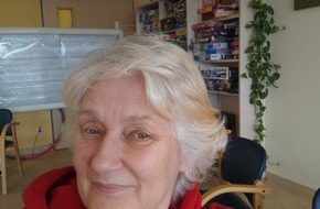 Polizei warnt vor betrügerischen Anrufen durch falsche Beamte in Ribnitz-Damgarten Polizeieinsatz in Hamburg-Bahrenfeld