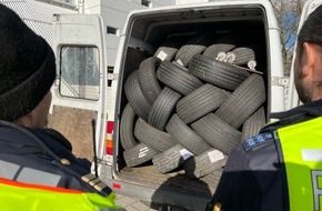 Mannheim: Junger Fahrer verursacht Unfall auf B38 durch Ablenkung am Handy Polizeipräsidium Mannheim Gebäude